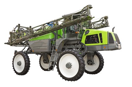 Self propelled sprayer